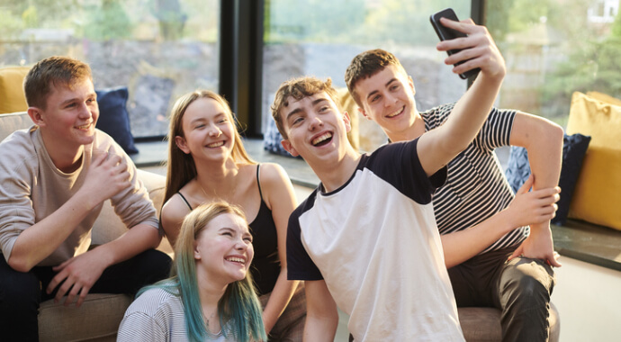 Психологическая группа для подростков онлайн